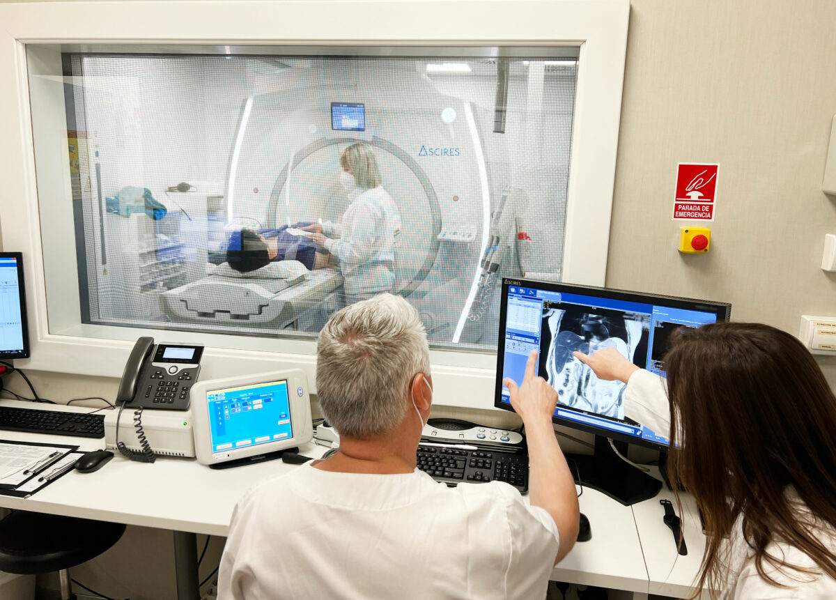 Ascires Universitats (Valencia) ha sido el primer centro en introducir la elastografía por resonancia magnética en la Comunidad Valenciana.